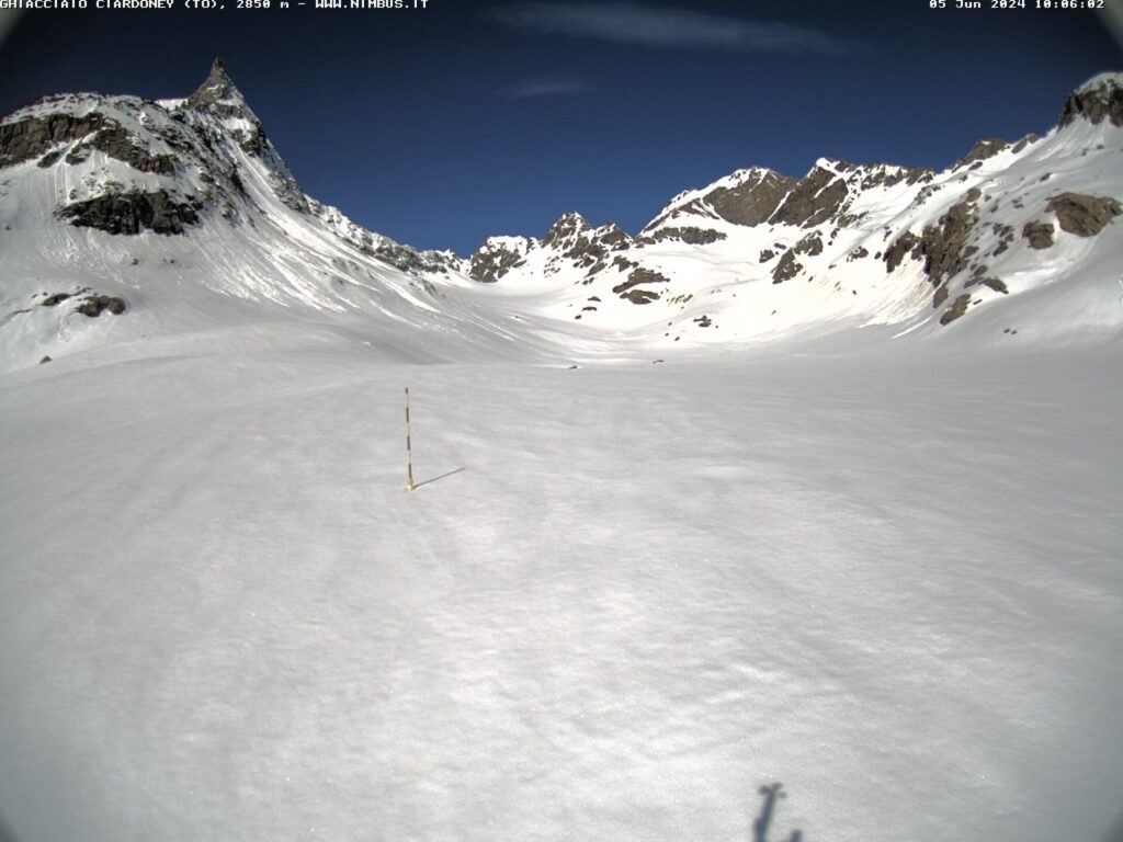 20240919 Ciardoney cam5giu Se anche quest'anno i bilanci di massa dei ghiacciai sono negativi...
