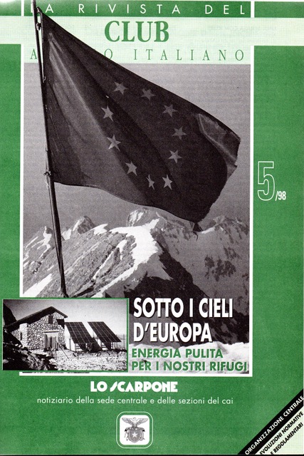 Bandiera Europa sullo Scarpone Montagne sotto i cieli d'Europa