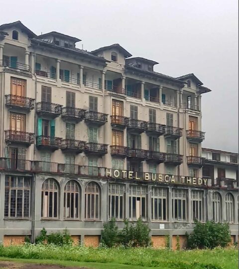 Hotel Busca Tedy abbandonato L'insostenibile peso delle strutture abbandonate sulle montagne