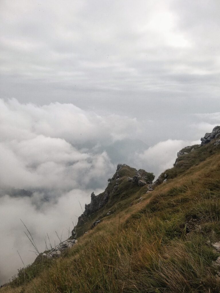 Sguardi alla ricerca della meraviglia nel paesaggio lombardo Resegone Valentina Mariani Sguardi alla ricerca della meraviglia nel paesaggio lombardo